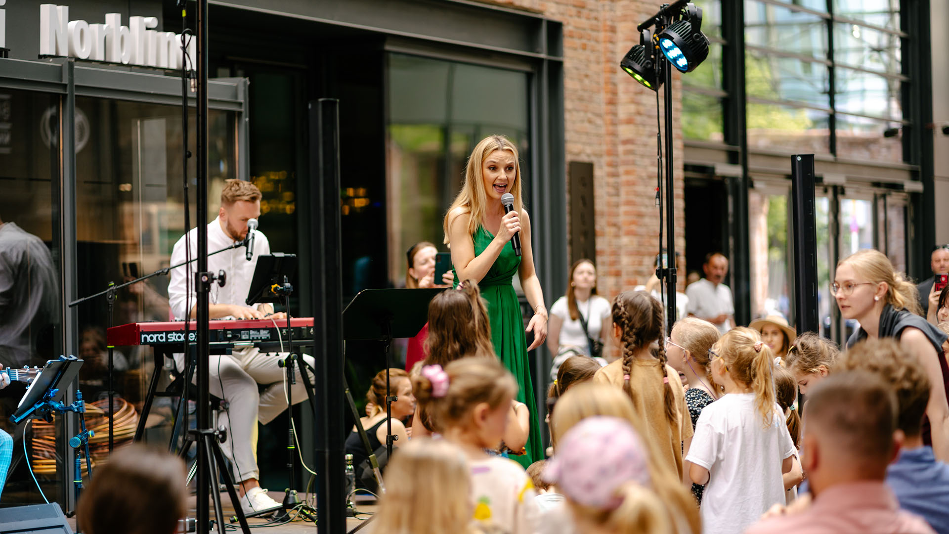 FFN_Wydarzenie-Weekend-Dziecka-w-FN_2025-7